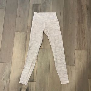 PINK/GRAY STRIPED LULU LEMON ANKLE LENGTH LEGGINGS